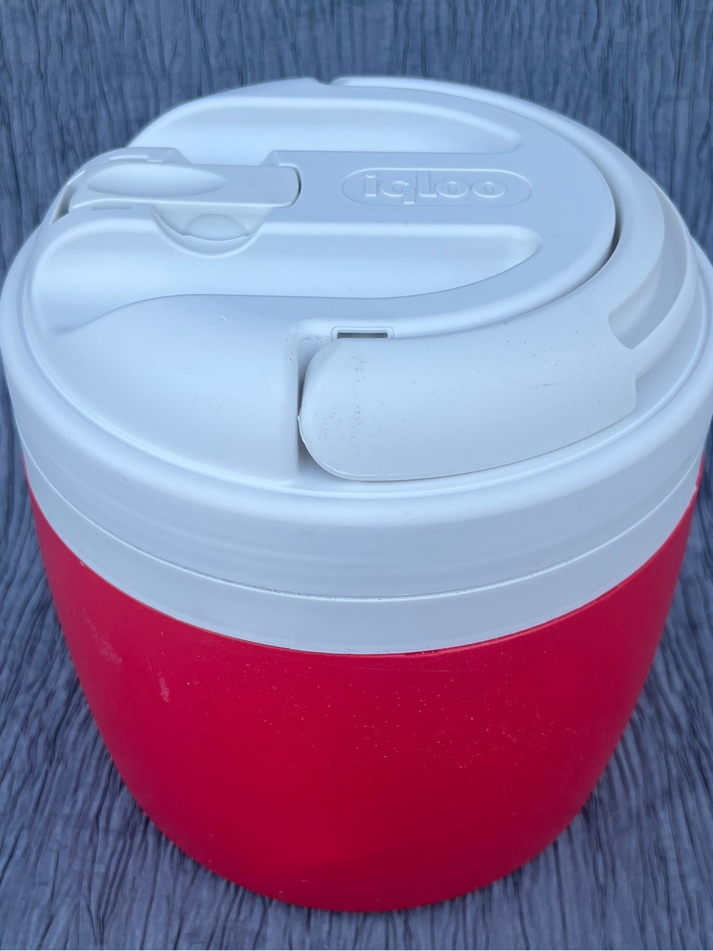 Vtg IGLOO Elite 1 gallon Water Cooler Dog K9 Training Drinking Red & White USA